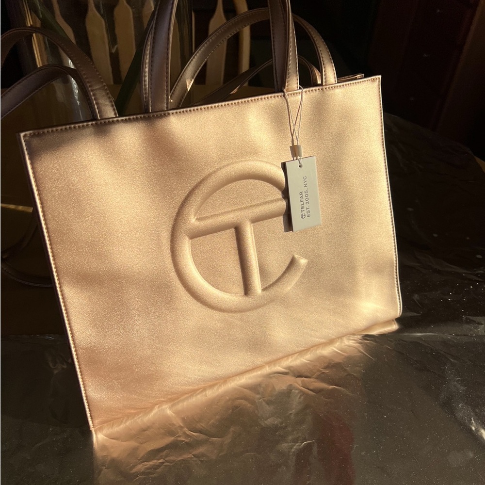 Medium copper Telfar